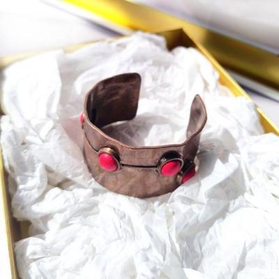 Браслет металлический с камнями 85741