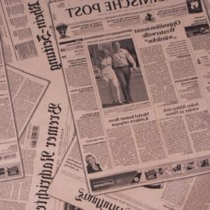 Бумага упаковочная крафт в рулоне 70 см*10 м Газета черный 70 г/м2 621858