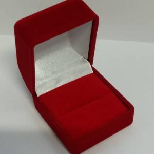 Футляр бархатный под кольцо красный 42318