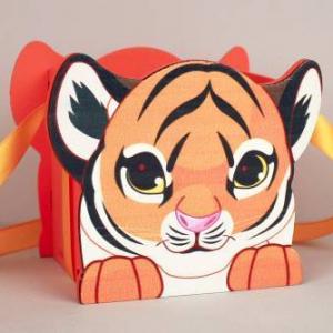 Кашпо подарочное деревянное 12*8.5*10 см Тигренок 15291