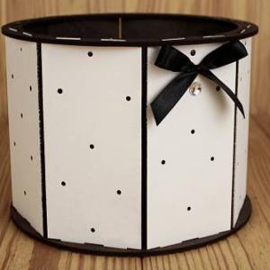Кашпо подарочное деревянное 17*17*13 см Ретро белый 15083