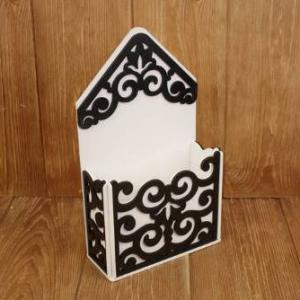 Кашпо подарочное деревянное 17.5*7.3*29.5 см Вензеля белый/черный 151891