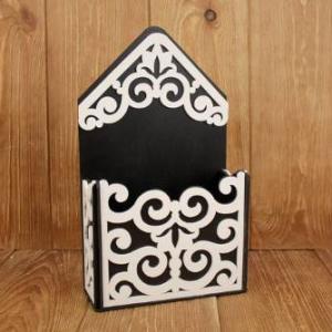 Кашпо подарочное деревянное 17.5*7.3*29.5 см Вензеля черный/белый 151892