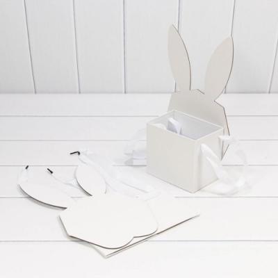 Коробка для цветов сборная 18*9.5*31 см Зайка белый 443304