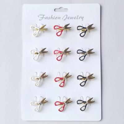 Набор брошей