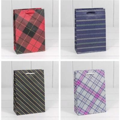 Пакет ламинированный подарочный бумажный 32х45х11 см Клетка 44657