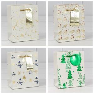 Пакет подарочный новогодний бумажный 12х15х7 см Новый год (микс) 442528