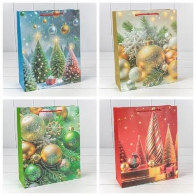 Пакет подарочный новогодний бумажный 26х32х10 см Новый год (микс) 445725