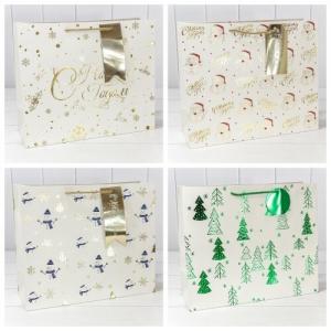 Пакет подарочный новогодний бумажный 39.5х33х15 см Новый год (микс) 441623