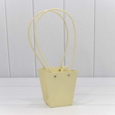 Пакет подарочный ваза для цветов 12.5*12*8 см Бежевый 4407787