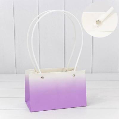 Пакет подарочный ваза для цветов 19*12*10.5 см Градиент сиреневый 441634