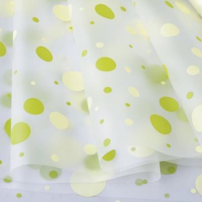 Пленка флористическая матовая в рулоне 70 см*10 м Серпантин желтый нежный/салатовый 621921