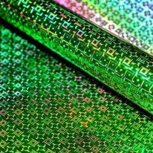 Пленка упаковочная голографическая в рулоне 70 см*8.1 м Зеленый 444706