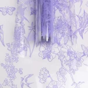 Пленка упаковочная прозрачная с рисунком для цветов и подарков в рулоне Ласточки 60 см Сиреневый классик 621925