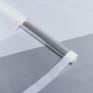 Пленка упаковочная прозрачная с рисунком для цветов и подарков в рулоне Прозрачное окно 60 см Белый 621389