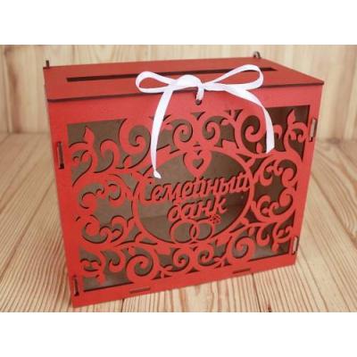 Подарочное кашпо деревянное 24*14*20 см Семейный банк с вензелями красный 153762