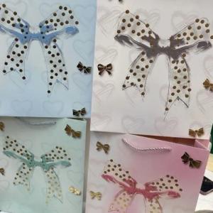 Подарочный пакет люкс бумажный 18х23х10 см 58549