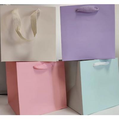 Подарочный пакет люкс бумажный 25х25х25 см 58438