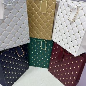 Подарочный пакет люкс бумажный 31х42х12 см 58495