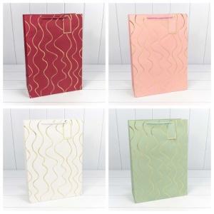 Подарочный пакет люкс бумажный с тиснением 32х45х15 см Волны 449997