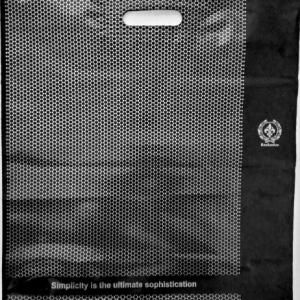 Полиэтиленовый пакет ПВД с прорубной ручкой 100 мкм 40х47 см Соты черные 50 шт