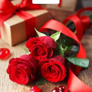 Полиэтиленовый пакет ПВД с прорубной ручкой 60 мкм 31х40 см Три красные розы 50 шт