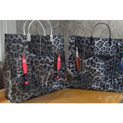 Полиэтиленовый пакет СЛПР с пластиковыми ручками 32х28х10 см Лео 905647