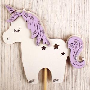 Топпер деревянный 11*10 см Единорог белый и сиреневый 151362