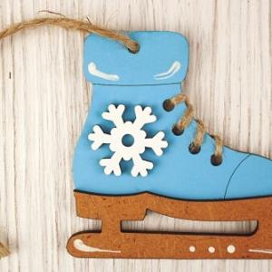 Ёлочное украшение из дерева 