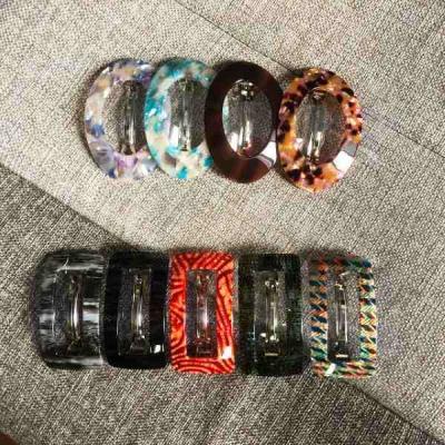 Заколка-автомат для волос Люкс Овальная/прямоугольнаяЦветные 9 см (Цена за штуку) 11302