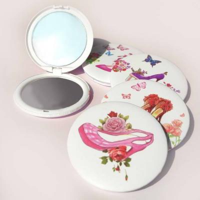 Зеркало компактное круглое Цветы с туфлями на белом (7 см) 32196