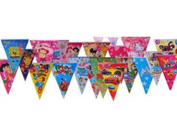 Гирлянды и вымпелы