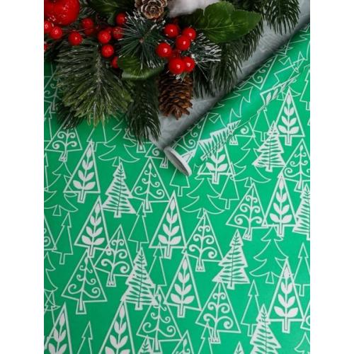Бумага упаковочная новогодняя белый крафт 70 см*10 м Елки зеленый 50 г/м2