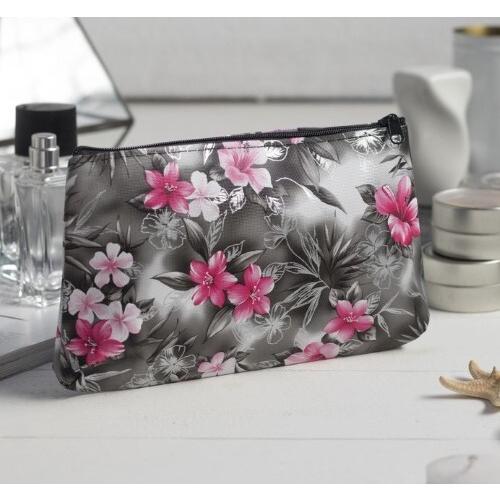 Косметичка простая отдел на молнии, цвет черный 579876