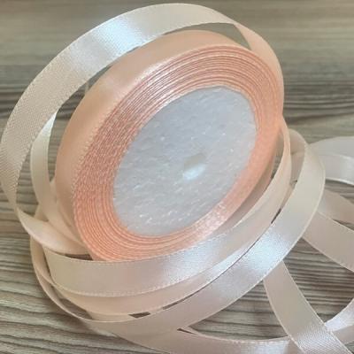 Лента атласная сатин 1.2 см*25 Y Телесный 12/06