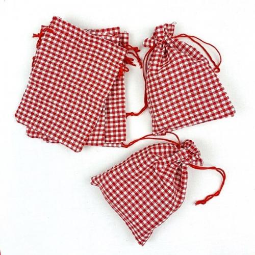 Мешочек подарочный лен искусственный 16*23 см Красно-белая клетка 538337