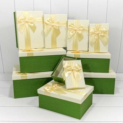 Набор подарочных коробок 10 в 1 прямоугольник 34*26*15.3 см Бант зеленый/бежевый 441766