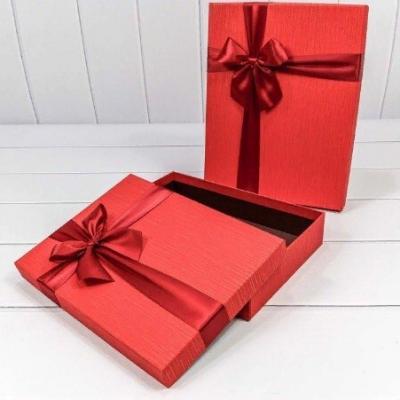 Набор подарочных коробок 2 в 1 прямоугольник 31*24*7 см С бантом красный 442209