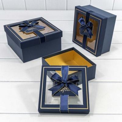 Набор подарочных коробок 3 в 1 квадрат 19*19*9.5 см С окошком и бантом синий 447405