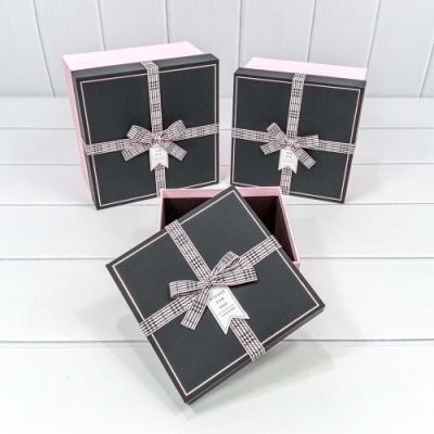 Набор подарочных коробок 3 в 1 квадрат 21*21*12.3 см С бантом черный/розовый 441580