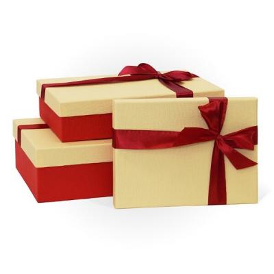 Набор подарочных коробок 3 в 1 прямоугольник 29*19*8 см С бантом тиснение Рогожка слоновая кость/красный 540653