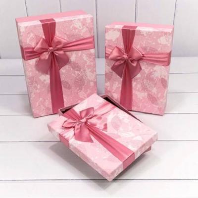 Набор подарочных коробок 3 в 1 прямоугольник 29*21*9.5 см Листья розовый 44677роз