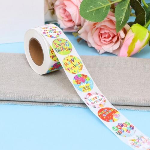 Наклейки в рулоне 'С  ДР!' 500 шт 2.5*2.5 см ЦЕНА ЗА РУЛОН 578105