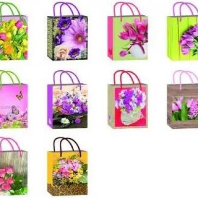 Пакет ламинированный подарочный бумажный 26х32х10 см Цветы 58225