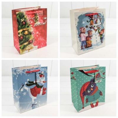 Пакет подарочный новогодний бумажный 18х23х12 см Новогодний 441151