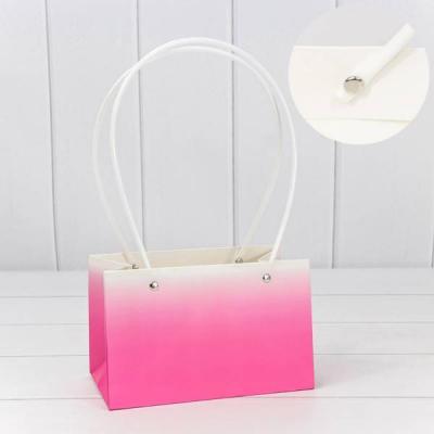 Пакет подарочный ваза для цветов 19*12*10.5 см Градиент розовый 441633