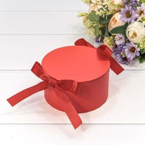 Подарочная коробка круглая 11*6 см Красный с лентами 446965к