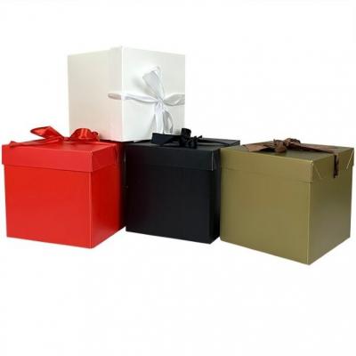Подарочная коробка куб 15*15*15 см Однотонная 530029