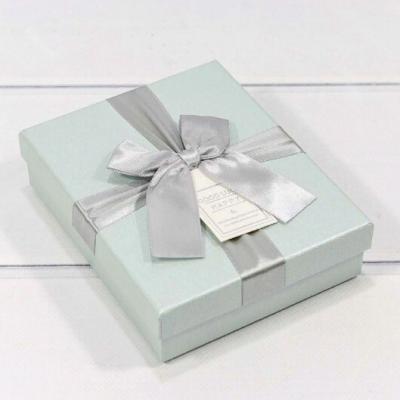Подарочная коробка прямоугольник 15.5*12.5*4.5 см Голубой с бантом 447118г