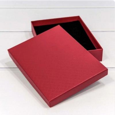 Подарочная коробка прямоугольник 16*12*3.4 см Ромбики красный 440008